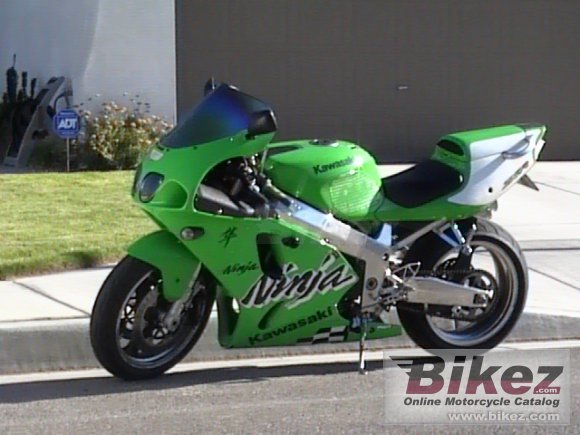 1998 Kawasaki ZX-7R Ninja